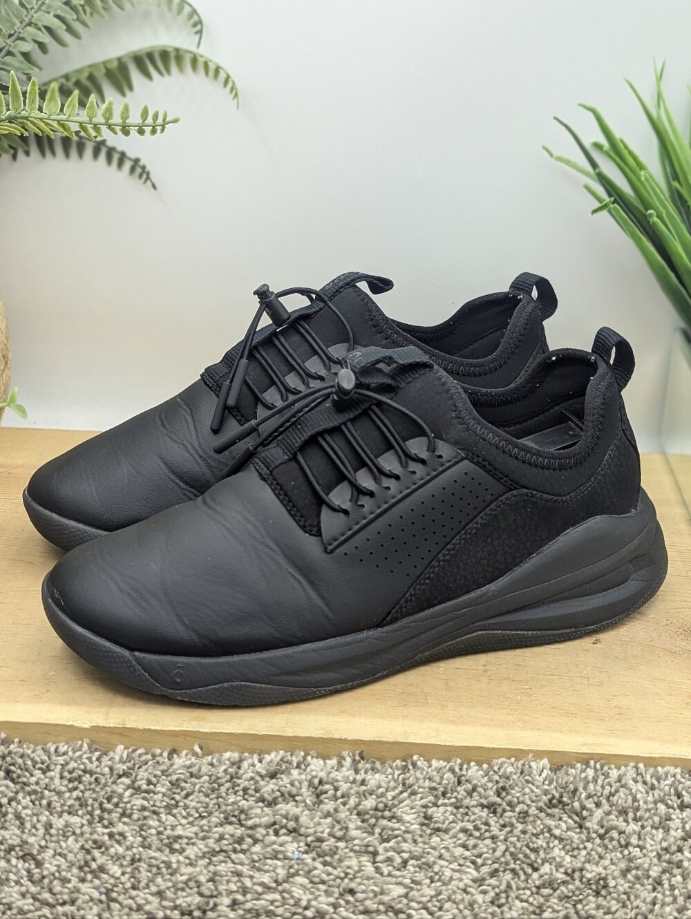 Clove Black Leather Casual Comfort Work Nursing Shoes Women's Size 8.5 Pull Lace